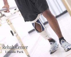 knee photo new Rehab logo
